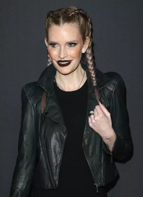 Mirja du Mont überrascht auf der Berliner Fashion Week 2017 mit neuem Style