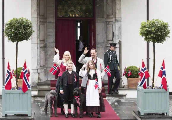 Die norwegischen Royals am Nationalfeiertag
