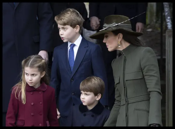 Prinzessin Kate mit George, Charlotte und Louis