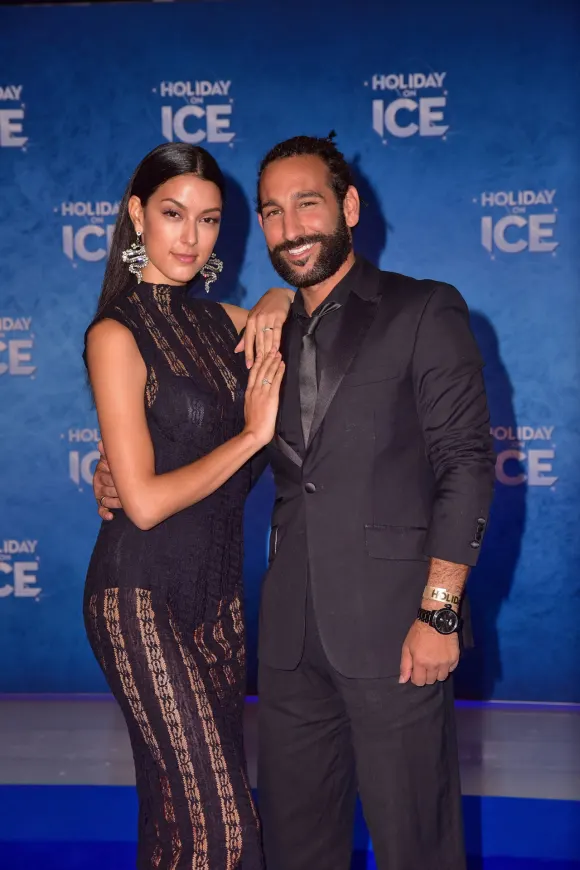 Rebecca Mir Massimo Sinato Paar roter Teppich