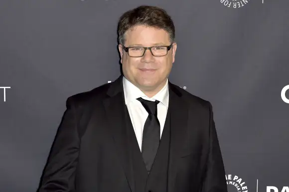 Sean Astin
