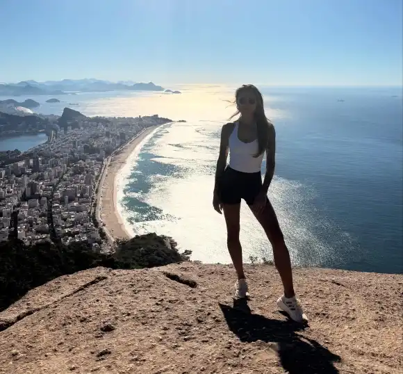 Sophia Thomalla besucht Rio de Janeiro