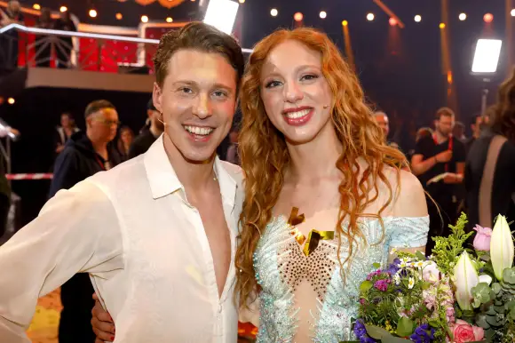 Valentin Lusin Anna Ermakova Let's Dance