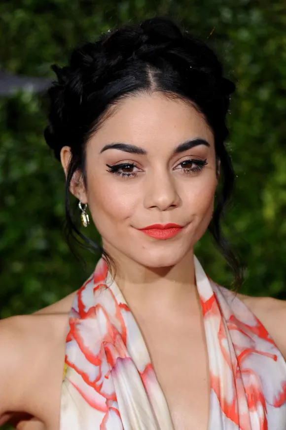Vanessa Hudgens mit Flechtfrisur