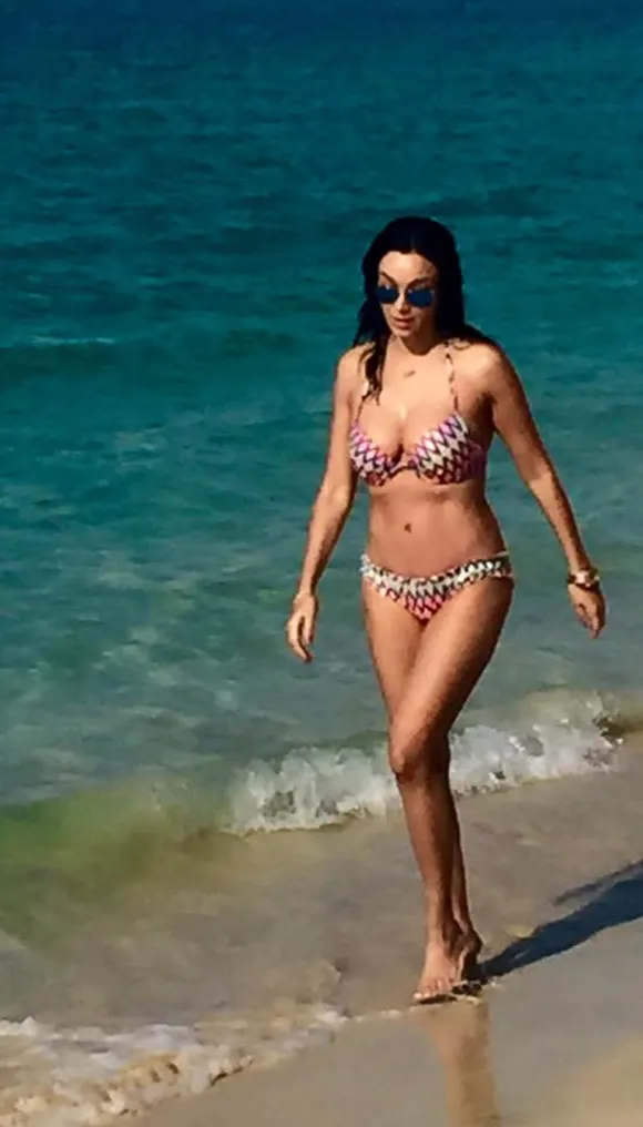 Verona Pooth zeigt sich sexy im Bikini