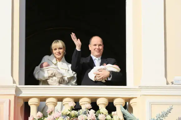 Fürst Albert und Fürstin Charlène sind im Jahr 2015 Eltern geworden