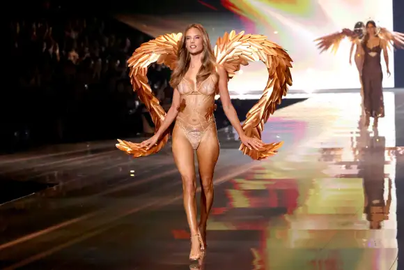 alessandra ambrosio victoria's secret