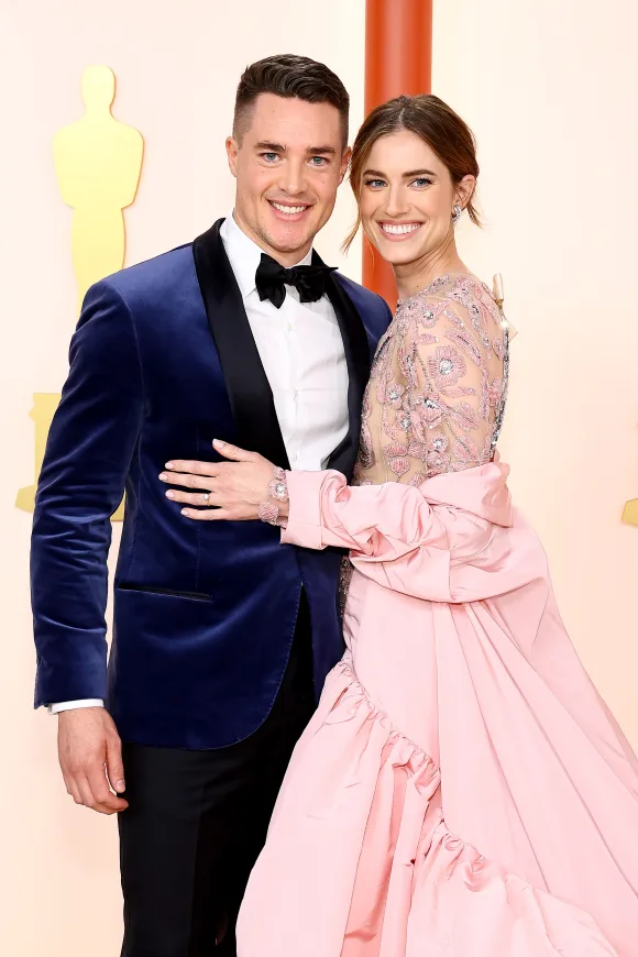 Alexander Dreymon und Allison Williams