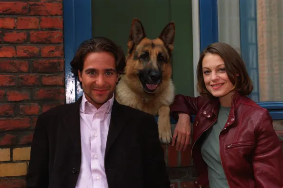 Alexander Pschill und Elke Winkens in „Kommissar Rex“