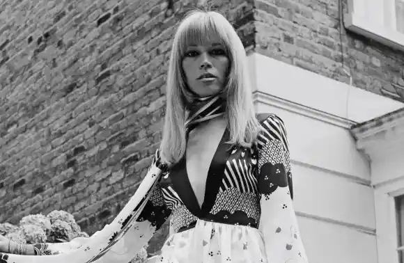 Amanda Lear