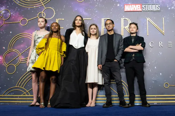 Angelina Jolie und ihre Kinder