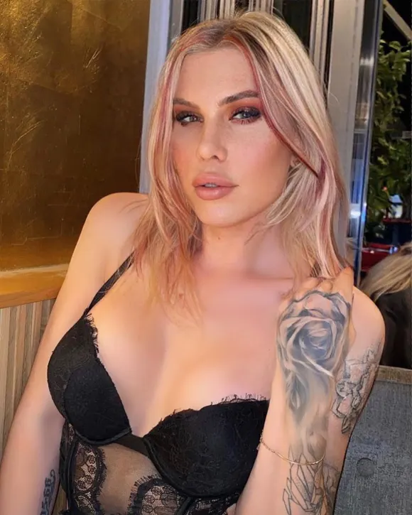 alrielle rippegather heiß hot sexy