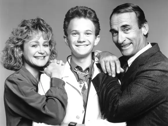 Belinda Montgomery, Neil Patrick Harris, James Sikking in „Doogie Howser“