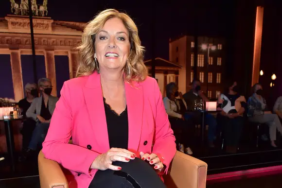 Bettina Tietjen bei Riverboat Berlin am am 13. Mai 2022