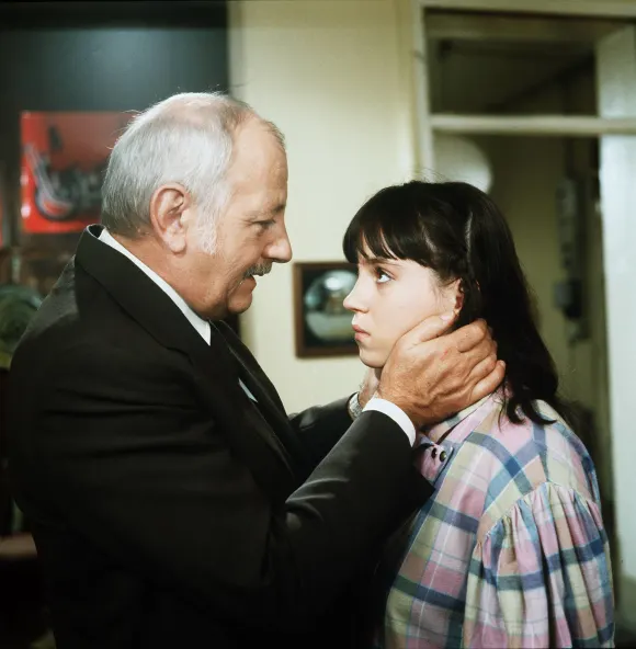 Herbert Fleischmann und Anja Jaenicke in „Derrick“