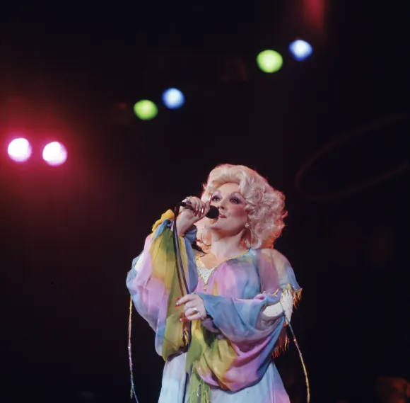dolly parton