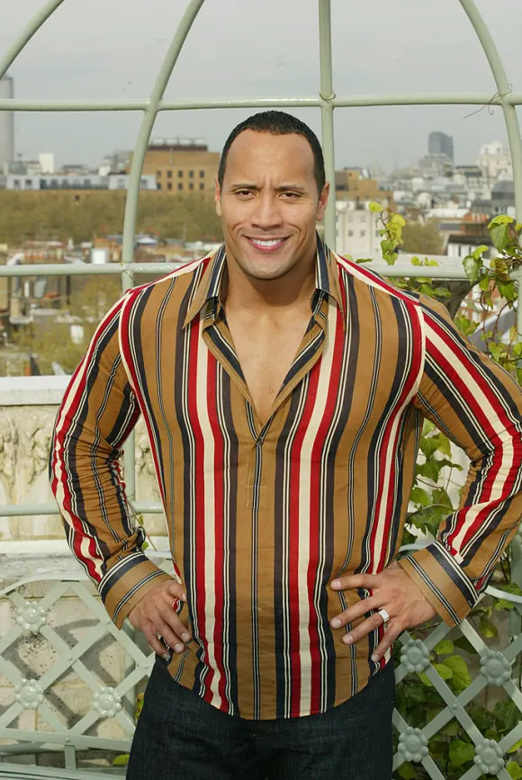 Dwayne Johnson im Jahr 2002