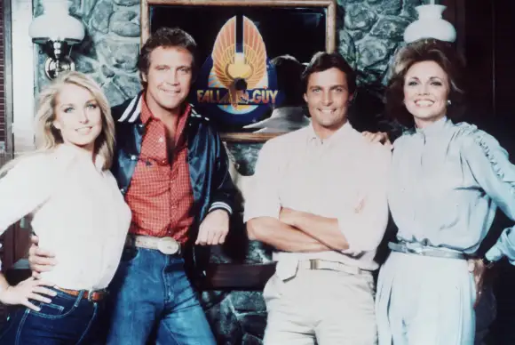 Heather Thomas, Lee Majors, Douglas Barr und Jo Ann Pflug aus „Ein Colt für alle Fälle“