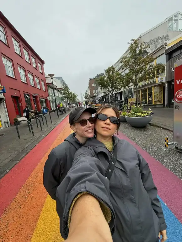 Elliot Page und Julia Shiplett