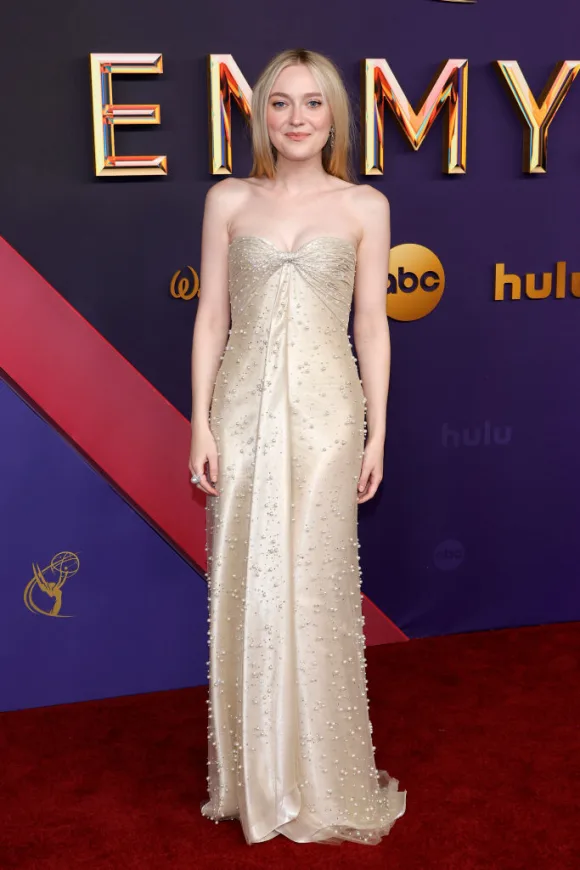 Dakota Fanning bei den Emmys 2024