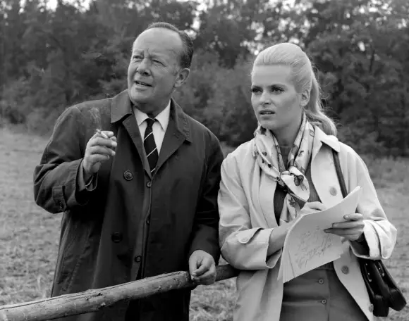 Erik Ode und Emily Reuer in „Der Kommissar“