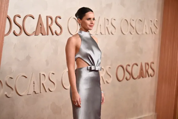 oscars 2025 heiß hot freizügig Felicity Jones