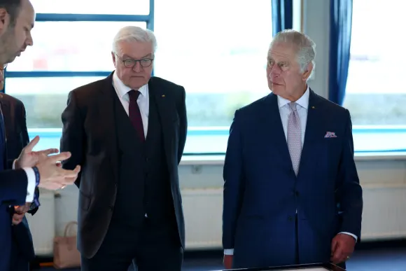 Frank-Walter Steinmeier und König Charles III. in Hamburg