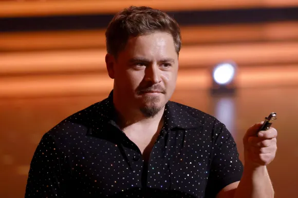 gustav schäfer look verwandlung