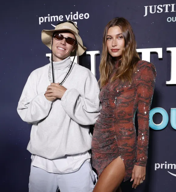 Hailey und Justin roter Teppich