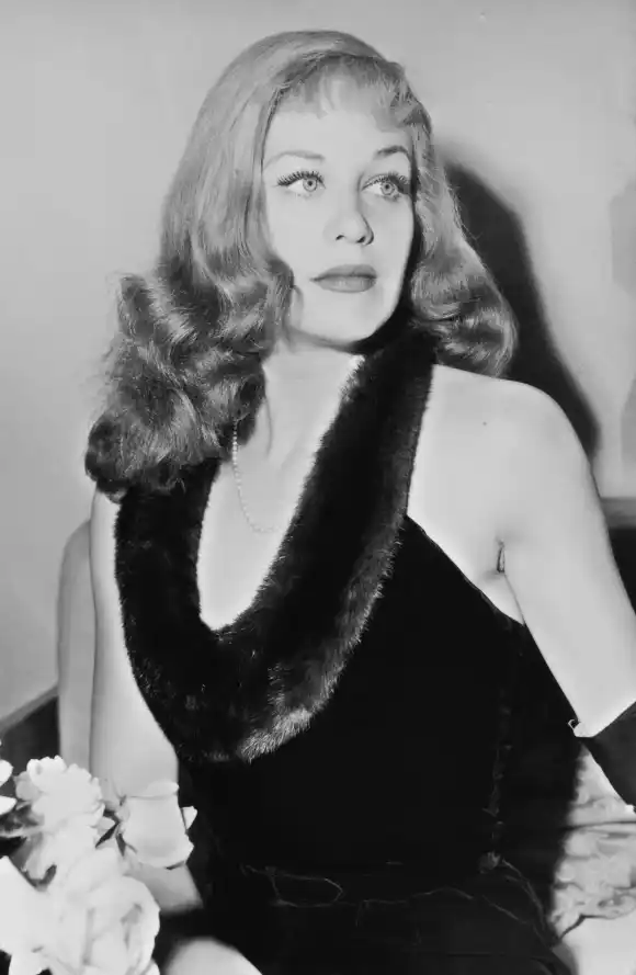 Hildegard Knef: eine wahre Ikone der 50er Jahre