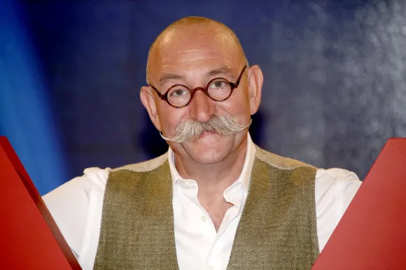 Horst Lichter ist der Moderator von „Bares für Rares“