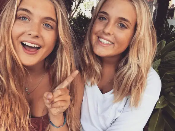Jana und Sophia Münster spielten „Hanni und Nanni“