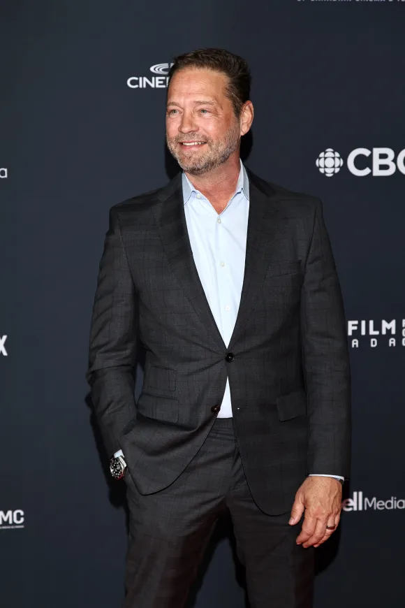 jason priestley