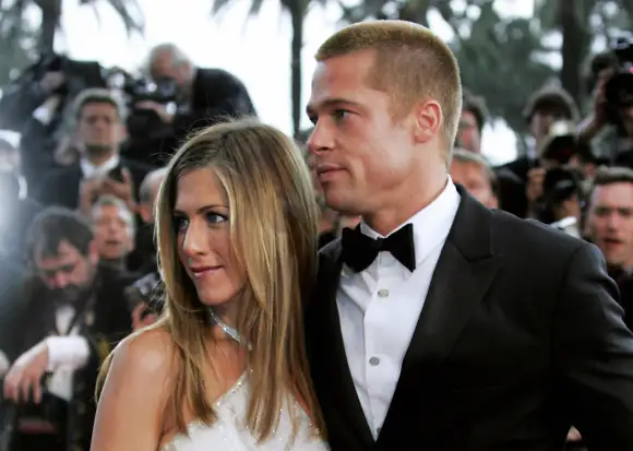 Jennifer Aniston und Brad Pitt bei der Premiere des Films „Troja“ am 13. Mai 2004