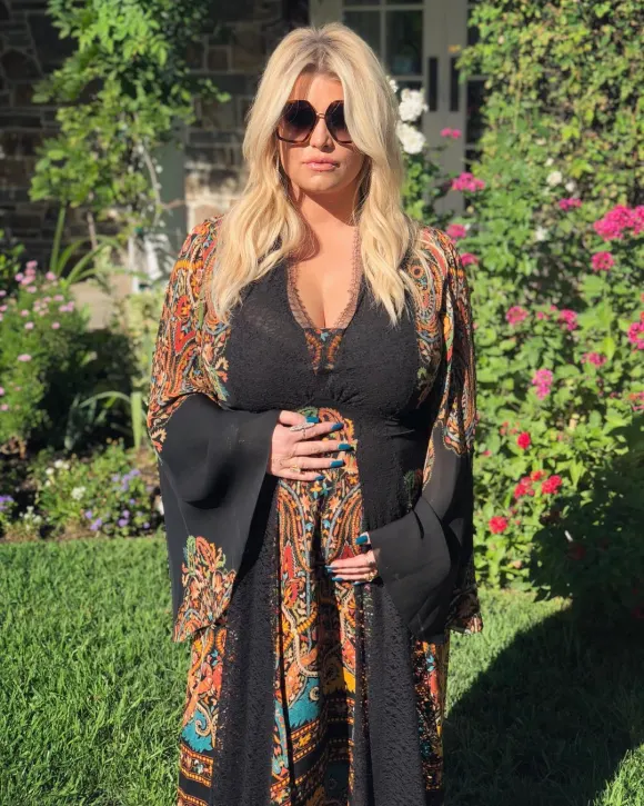Jessica Simpson ist zum dritten Mal schwanger