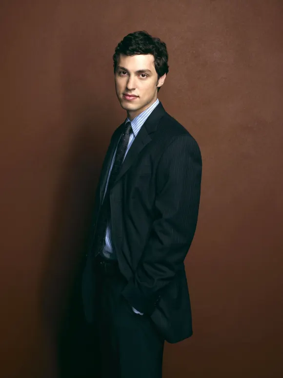 John Francis Daley in „Bones – Die Knochenjägerin“