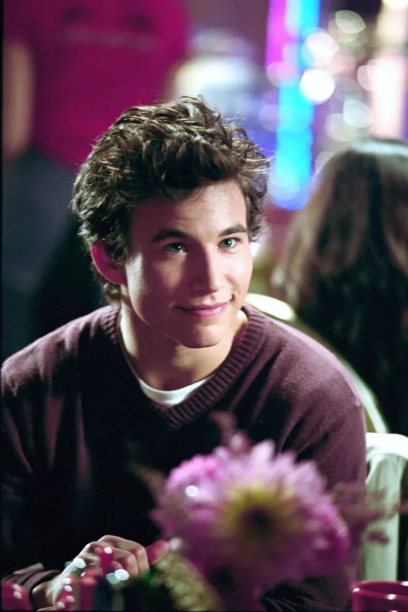 Jonathan Taylor Thomas aus "Hör mal, wer da hämmert" hat sich ganz schön verändert.