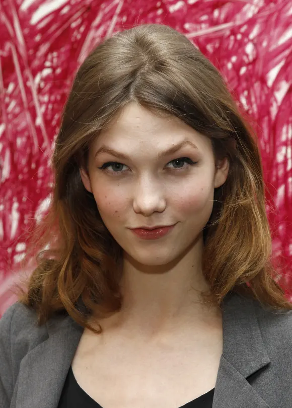 Model Karlie Kloss im Jahr 2010