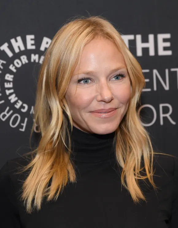 Kelli Giddish