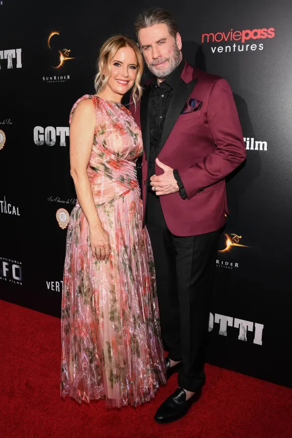 Kelly Preston und John Travolta bei der Premiere von „The Life And Death Of John Gotti“ am 15. Juni 2018