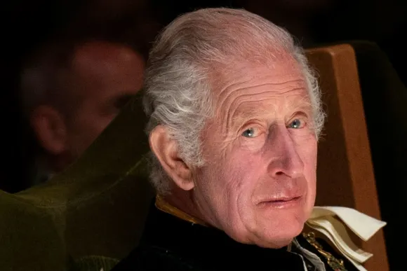 König Charles während der schottischen Krönung