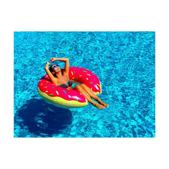 laura wontorra bikini