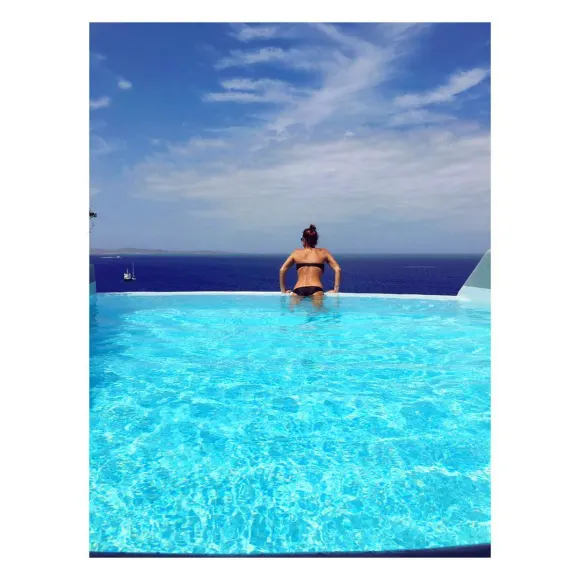 laura wontorra bikini