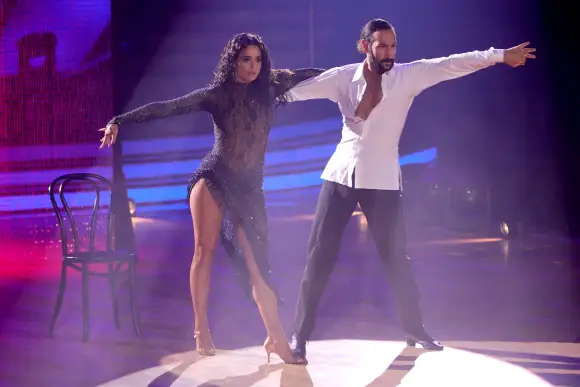 Amira Aly und Massimo Sinató in der dritten Show der 15. Staffel von „Let’s Dance“ am 11. März 2022