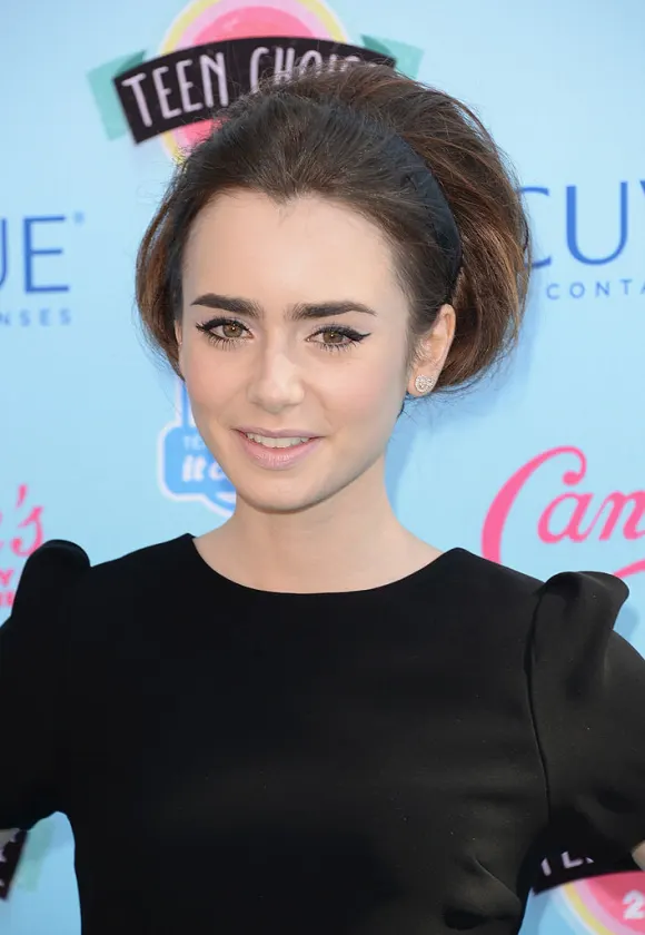 Lily Collins