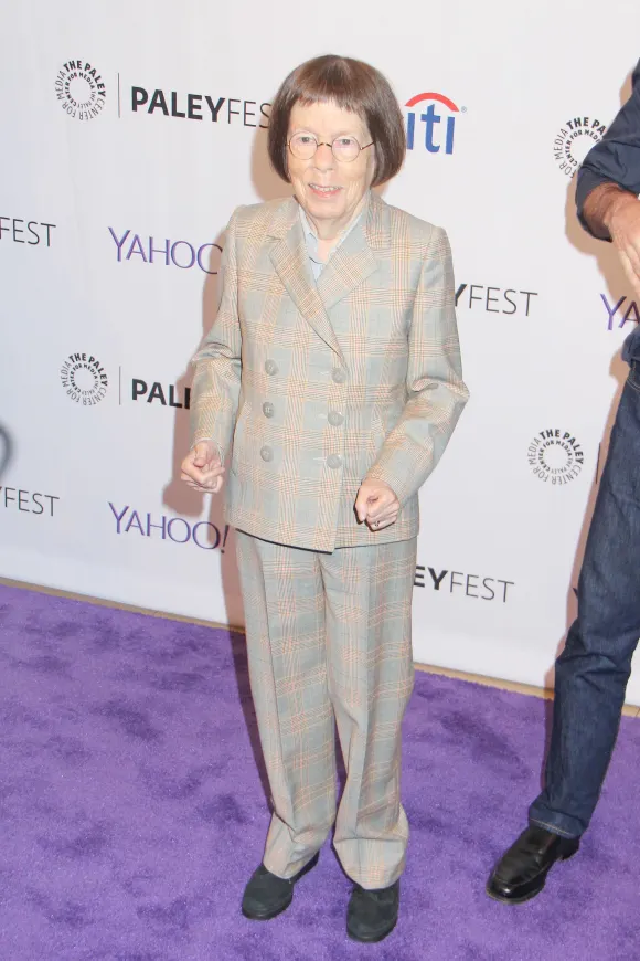 Linda Hunt: Bei „NCIS: LA“ ist sie der große kleine Star