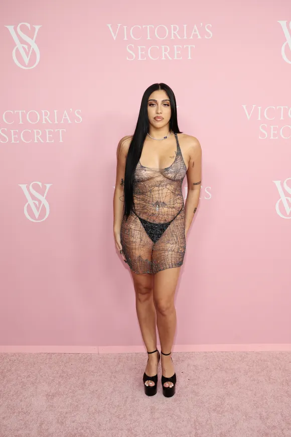lourdes leon sexy heiß slip victorias secret