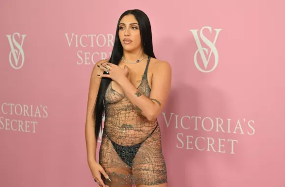 lourdes leon sexy heiß slip victorias secret