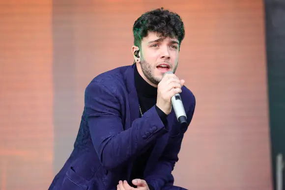 Luca Hänni DSDS Sänger Sarah Engels