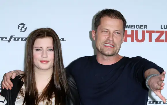 Til Schweiger mit Tochter Luna, Schutzengel Photocall, Ritz-Carlton Hotel, Berlin, 21. Maerz 2012 Berlin Deutschland Cop